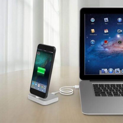 Yeebline Type C チャージャードック [アルミ合金] USB Type-C充電器スタンド クレードル充電ステーション iPhone 15シリーズ、Nexus 6P/5X、OnePlus 3T/3/2、その他のUSB-Cデバイスに対応 (シルバーアルミニウム) - 画像 (7)
